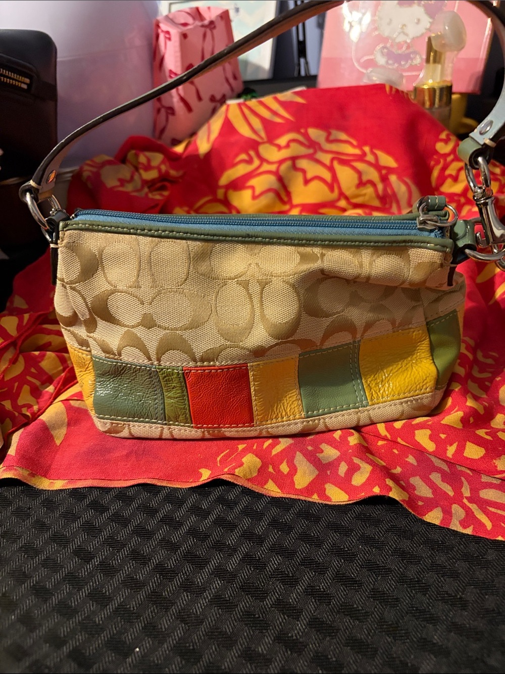Coach Legacy small handbag 10”x6” see pictures